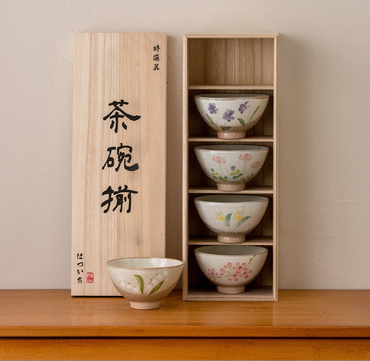Japanese Handcrafted Mino Ware Rustic Style Bowls Set Of Five