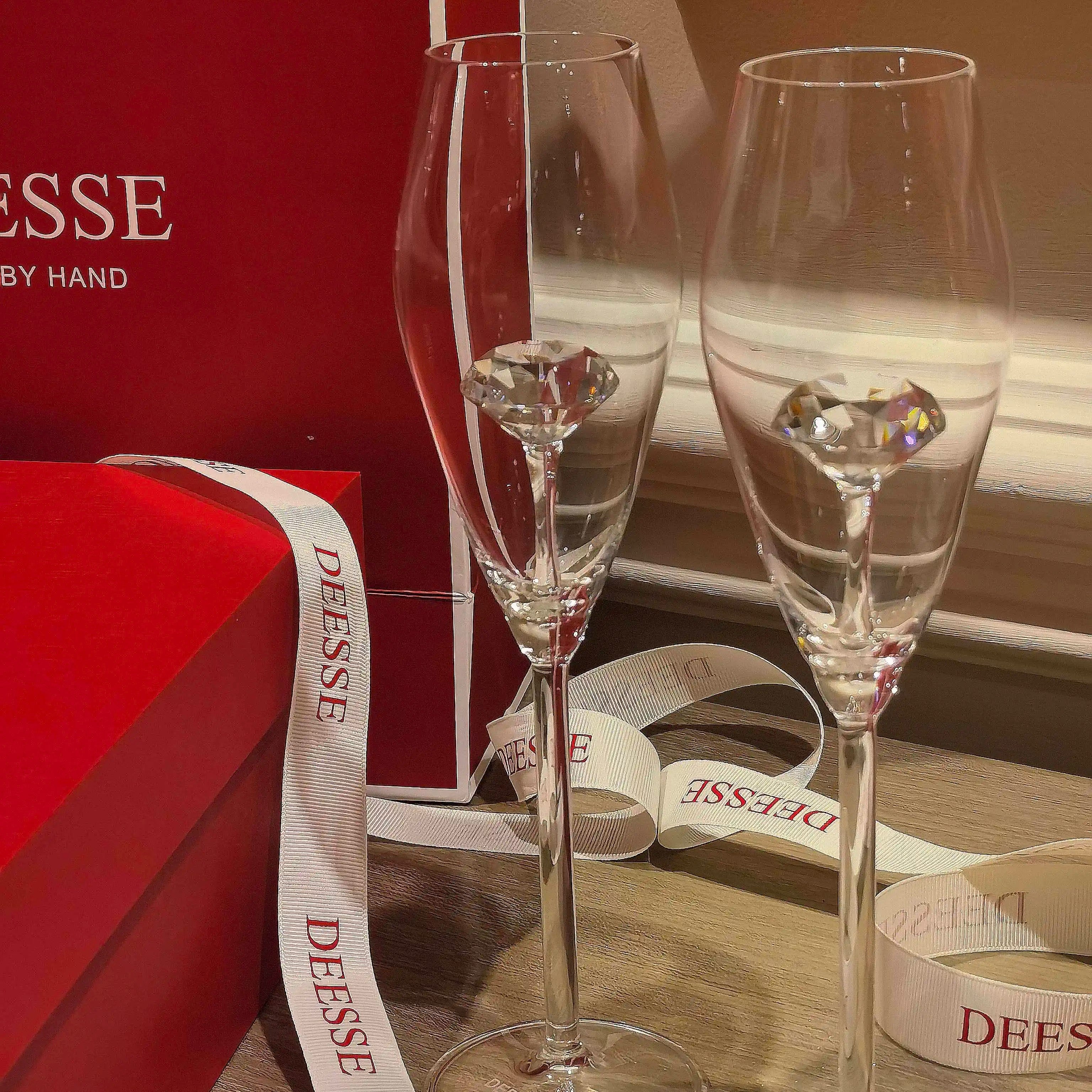 Diamond Champagne Flute Set of 2 Goglasscup