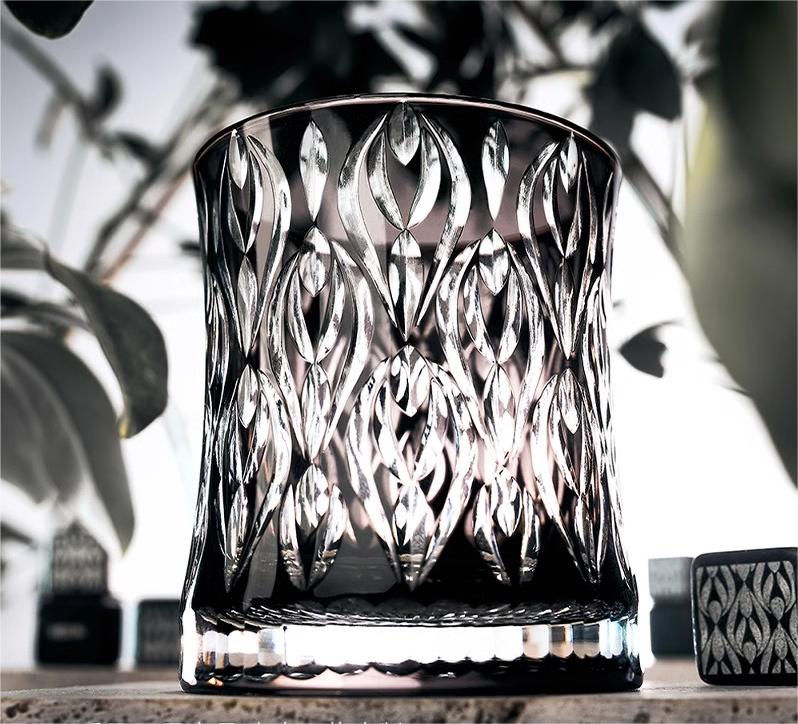 Wild Series Peacock Whiskey Glass