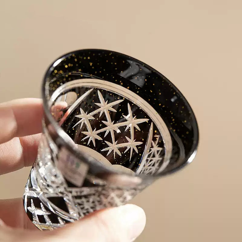 Toyo-Sasaki Yachiyogama Handcrafted Kinpaku Kuro Kiriko Sake Set Collection