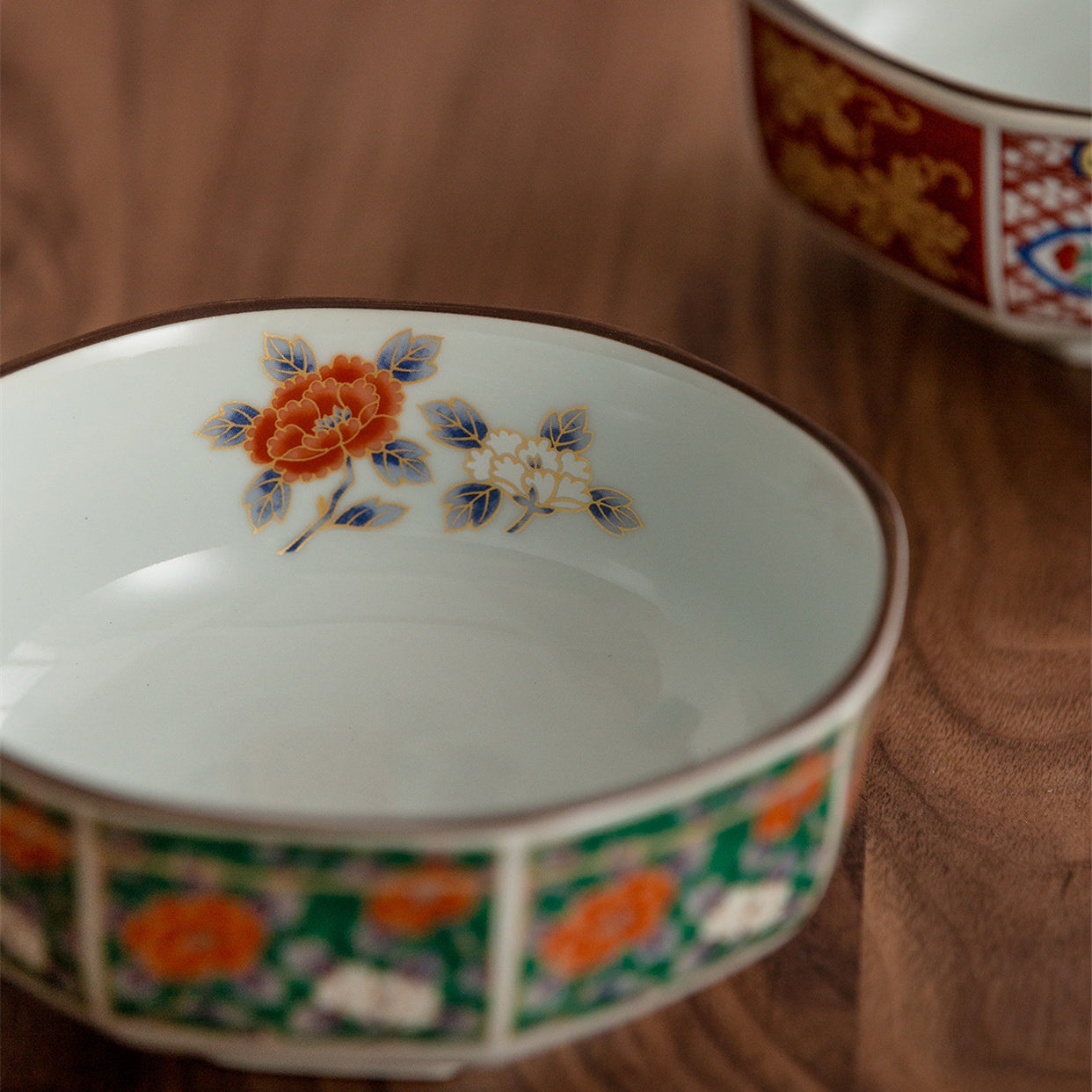 Japanese Mino Ware Court Dyed Brocade Octagonal Bowls Set