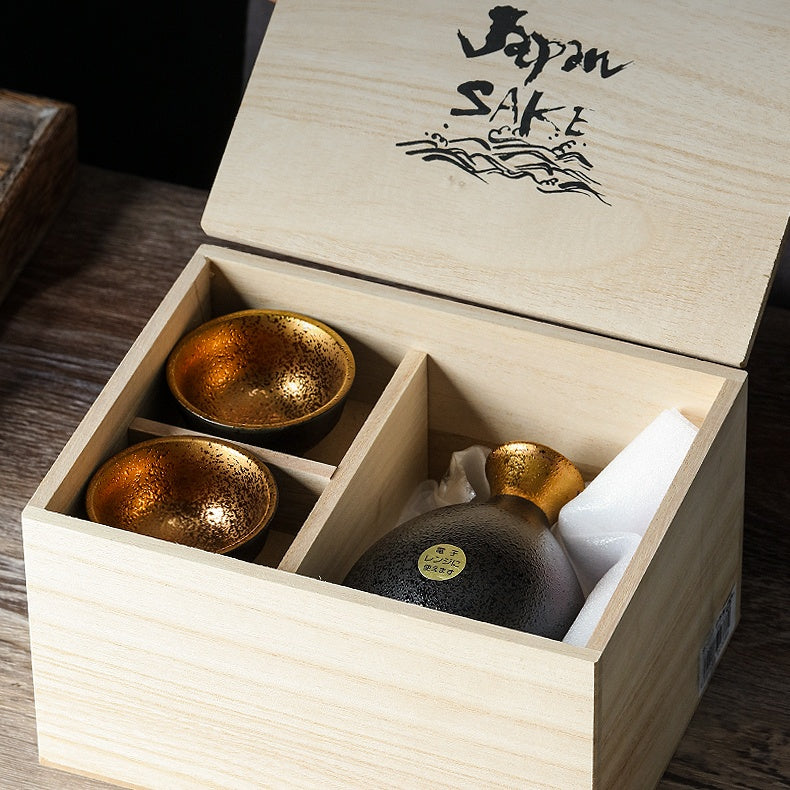 Jinpo Handcrafted Kinsai Gold Ochoko Sake Set with Wooden Box