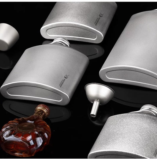 SILVERANT Pure Titanium Outdoors Hip Flask - Goglasscup