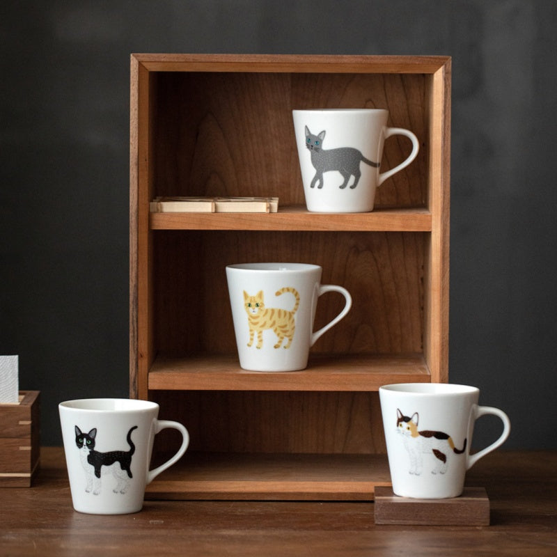 Hatsuichi Mino Ware Handcrafted Ceramic Adorable Cat  Coffee Cup