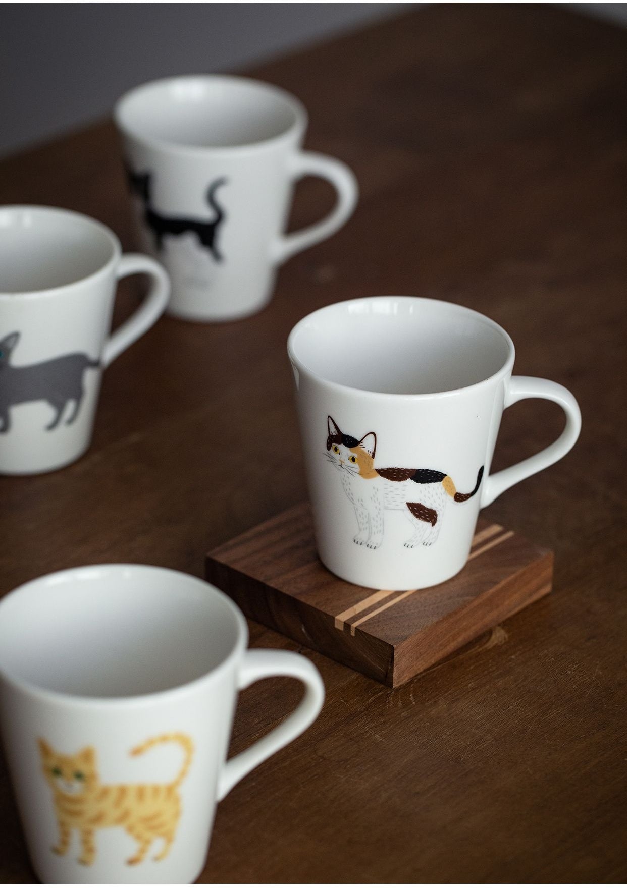 Hatsuichi Mino Ware Handcrafted Ceramic Adorable Cat  Coffee Cup