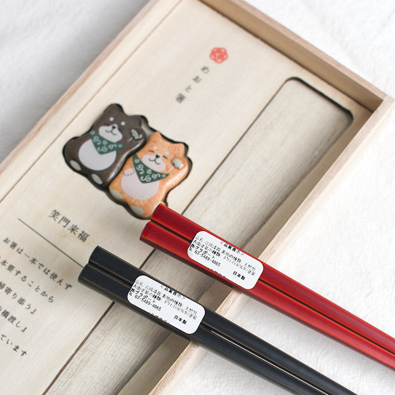 Japanese Handcrafted Pets Wooden Chopsticks Wedding Gift Sets GoGlassCup