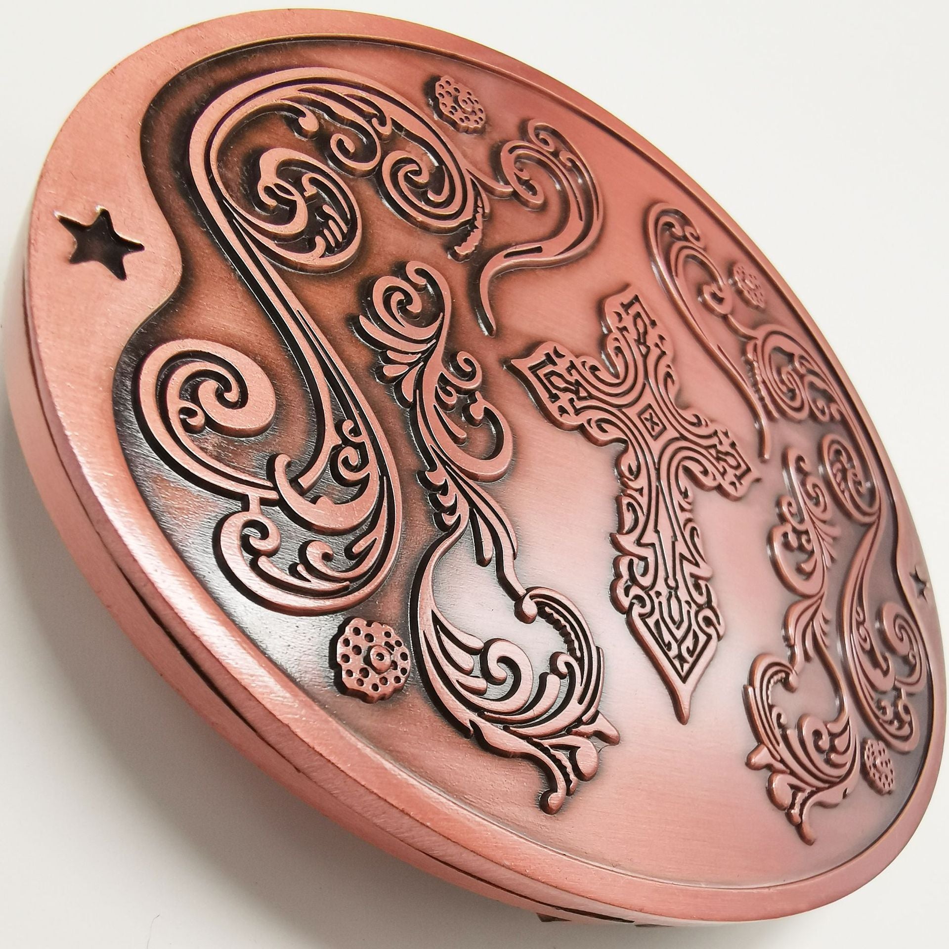 America Drink Buckle – The Original Hands-Free Beverage Belt Buckle