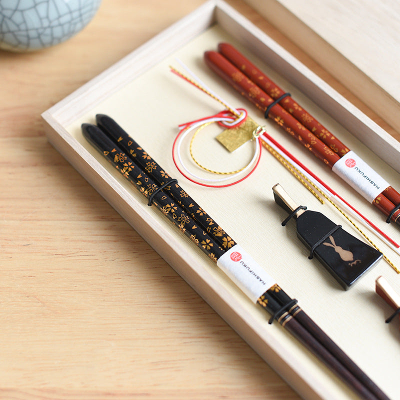 ISSOU Auspicious Clouds Japanese Handcrafted Wooden Chopsticks Wedding Gift Set GoGlassCup