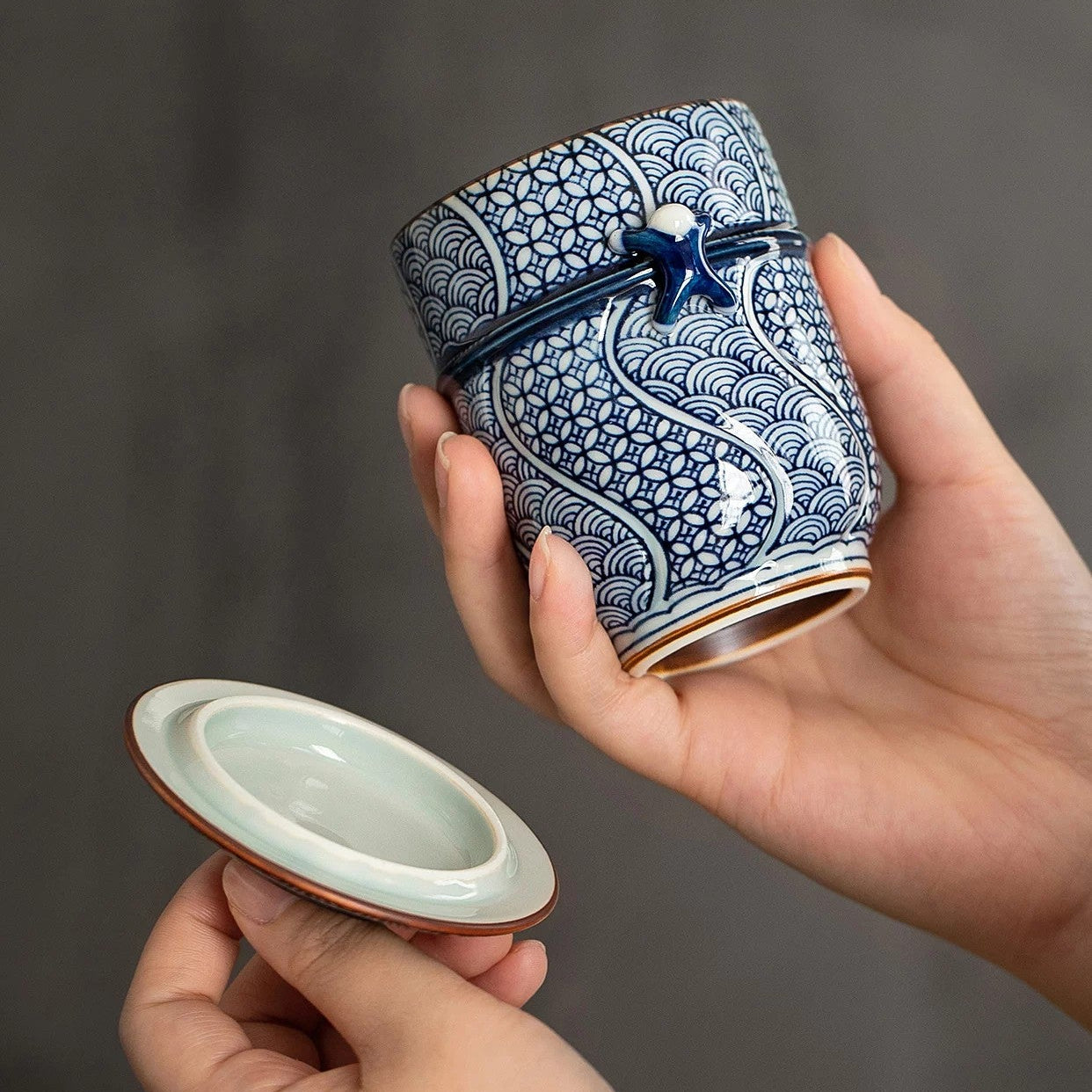 Arita Ware Seigaiha Shippou Lidded Ceramic Teacup